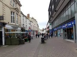 Woman, 50s, Punched and Knocked Out in Devizes – Cops Seek Witnesses and Phone Footage