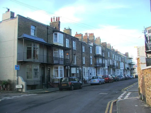 Witnesses are being urged to contact police after a woman was found injured in Ramsgate – (ID 524095)