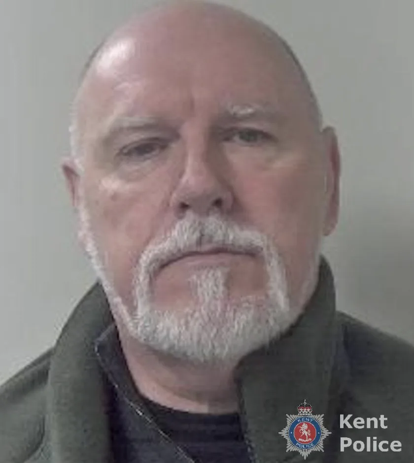 Paedophile Alan Morris Locked Up for Six Years After Breaking Court Order to Groom Kids Online