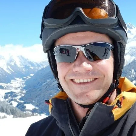 Kent Lieutenant Colonel Stabbed 12 Times Outside Home – Suspect Arrested After Masked Moped Attack