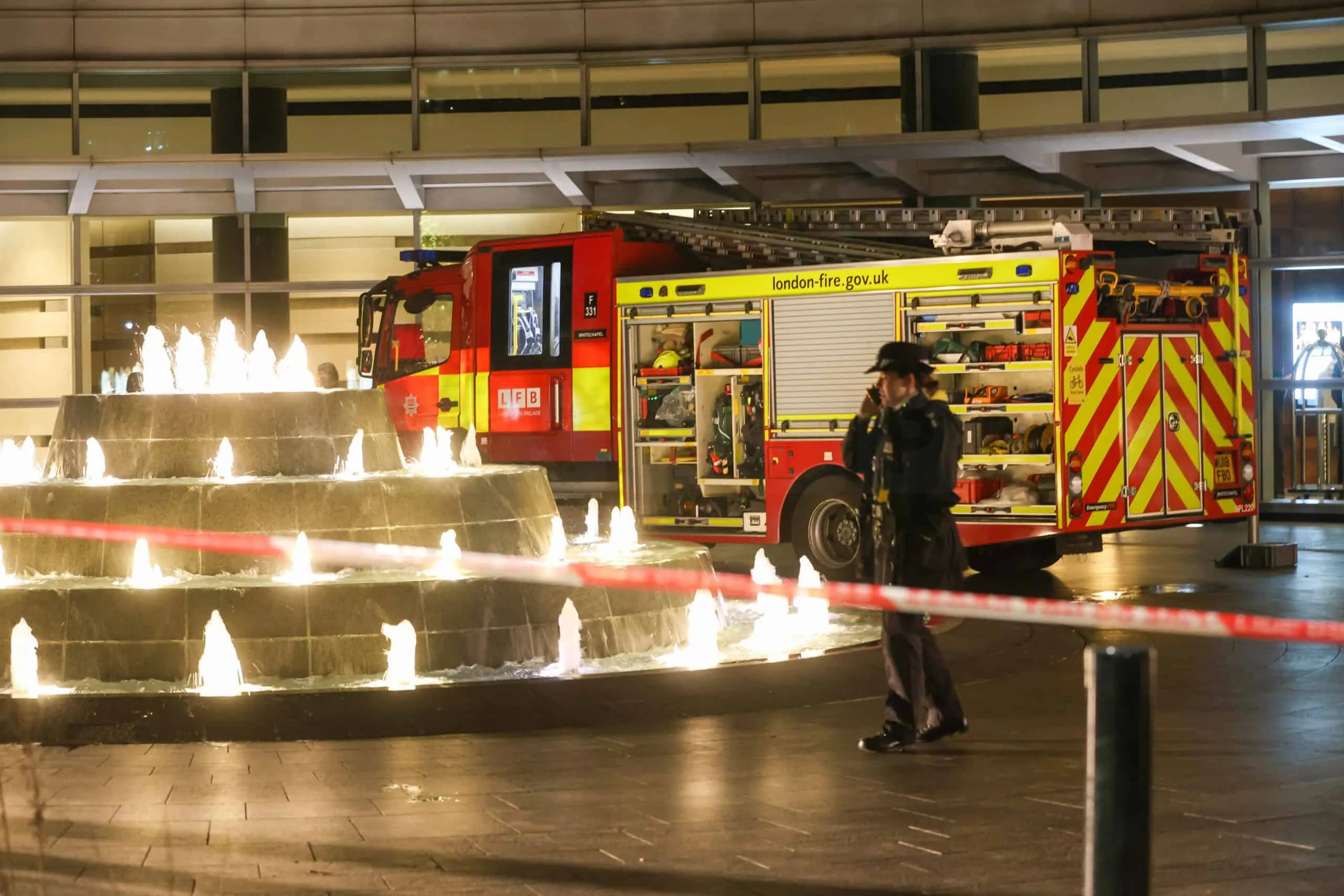 Fire Rips Through Pan Peninsula Tower Flat as Smoke Alarms Fail – Two Rescued, No Injuries