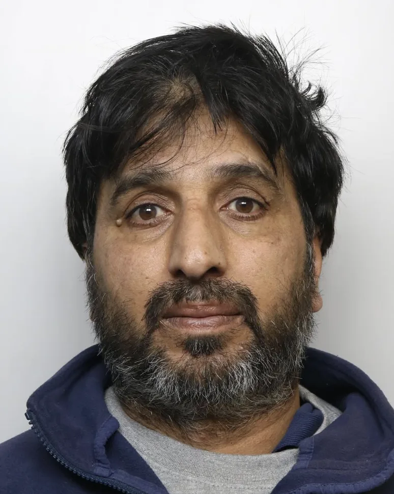 Van Driver Jailed for Killing 85-Year-Old While Checking Emails