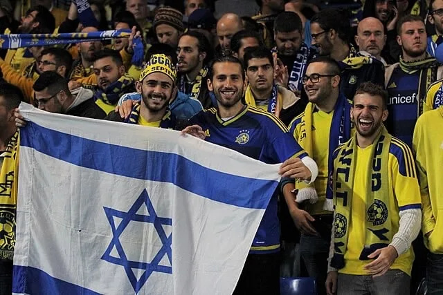 Birmingham Braces for Violent Clashes as Maccabi Tel Aviv Fan Ban Sparks Triple Protests Outside Villa Park