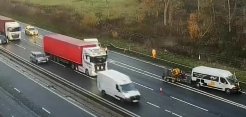 M56 Eastbound Lane Closed After Multi-Car Crash Near Manchester Airport – Major Delays Expected