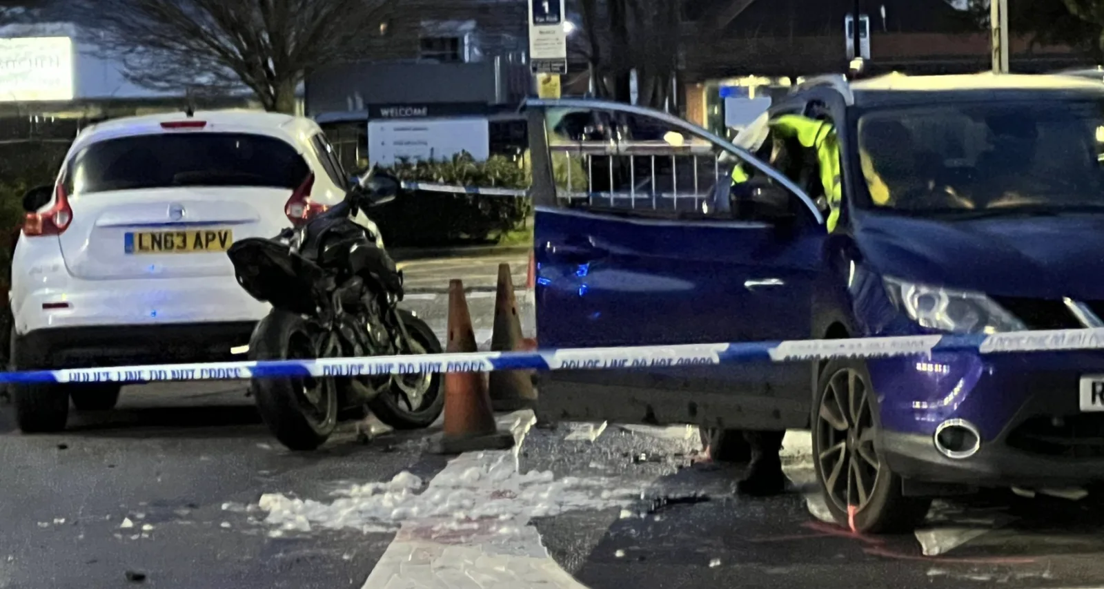 Teen Biker Hurt as Crash Closes Kings Road Near Reading College – Police Seek Witnesses