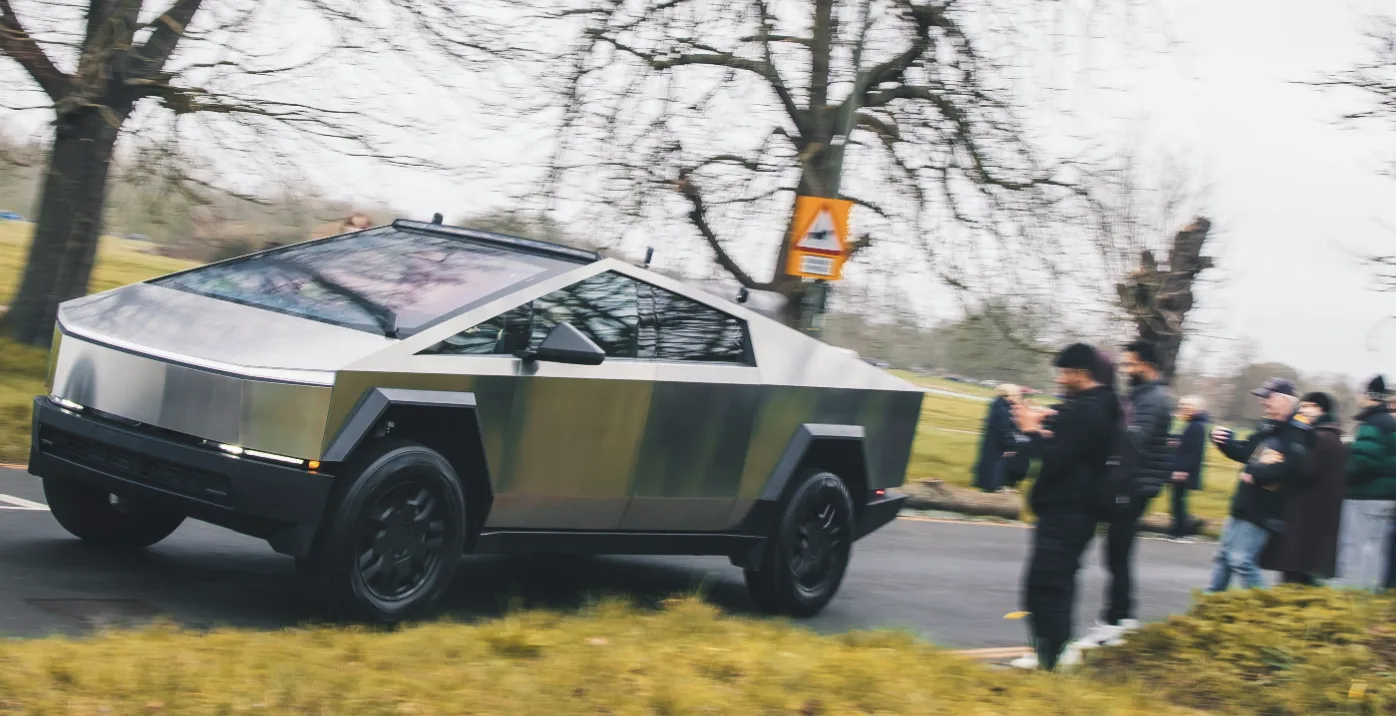Tesla Cybertruck Hits Wimbledon Streets – Fully Road Legal Thanks to US Registration!