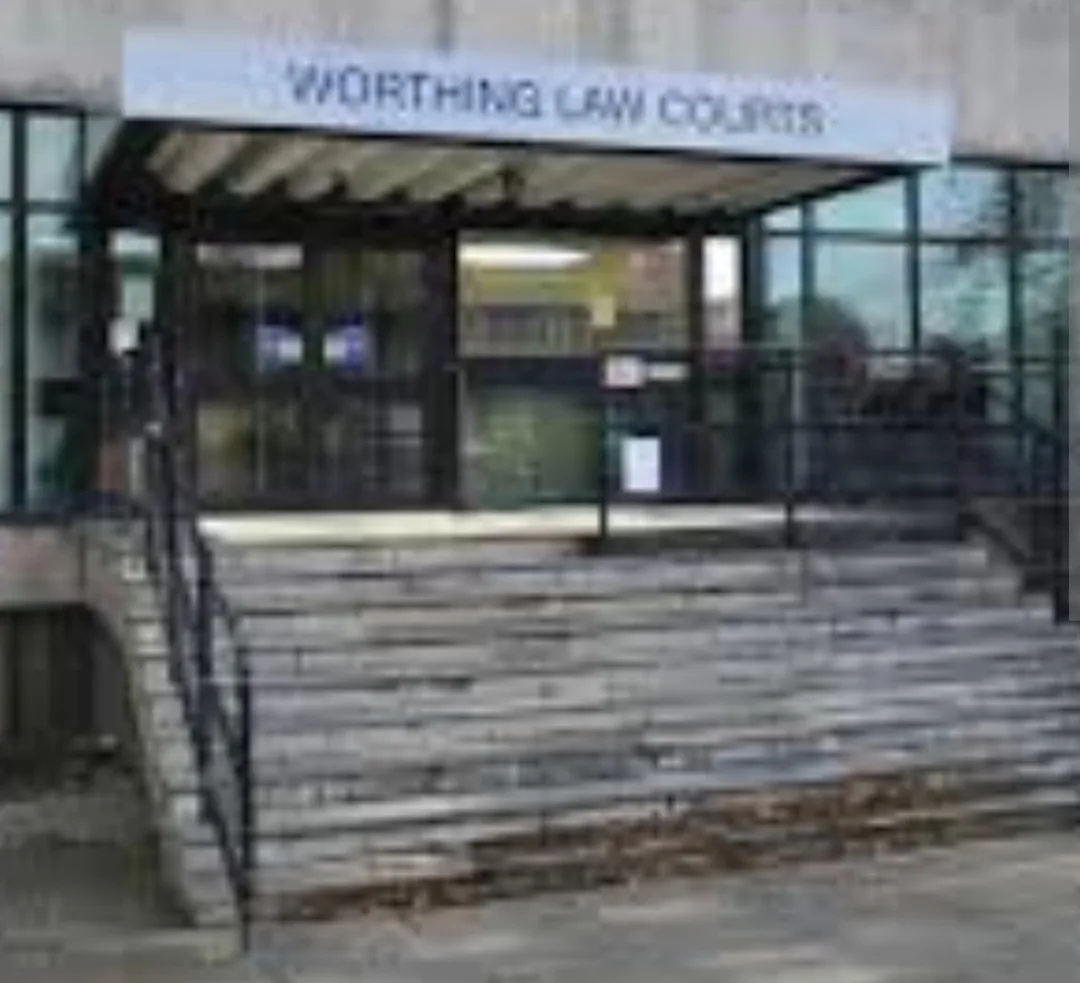 Man Avoids Jail but Gets 9-Month Suspended Sentence for Shocking Antisemitic Assault in Sussex