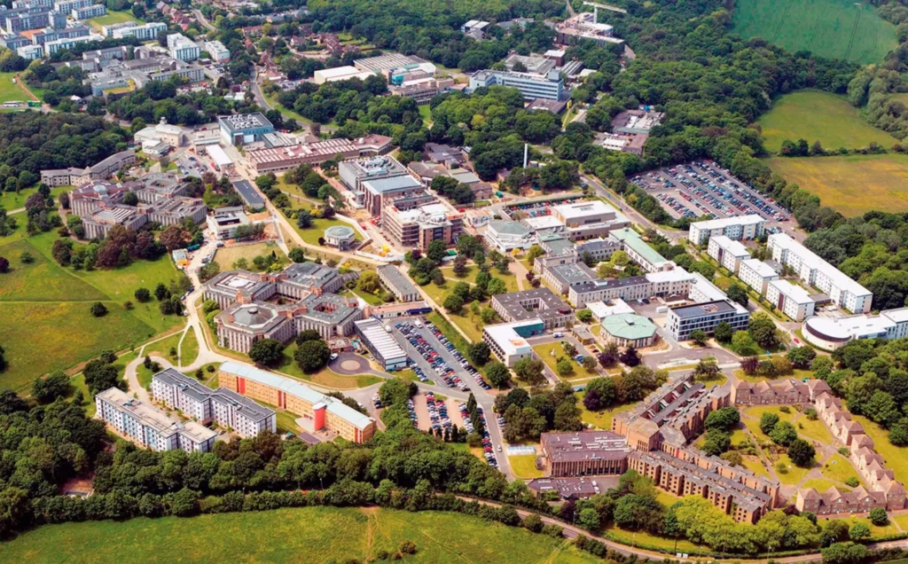 Deadly Meningitis B Outbreak in Kent: Two Students Dead, 15 Hospitalised As Urgent Vaccination Drives Launch
