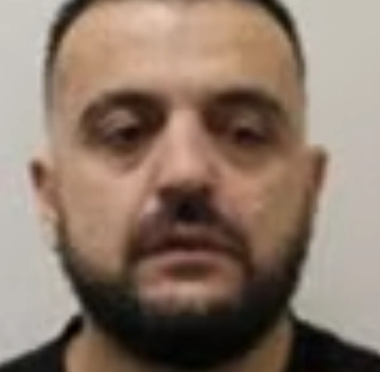 M25 ‘Migrant Taxi’ Gang Jailed for Trafficking Dozens in £11k Smuggling Scam