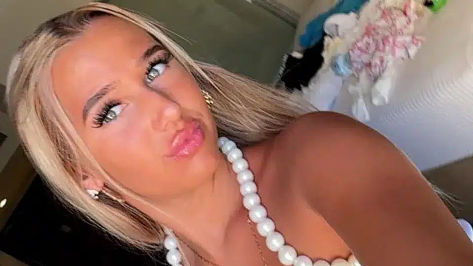 Teen, 16, Stabbed to Death in Leeds Over ‘Fight About a Boy’ – Four Arrested