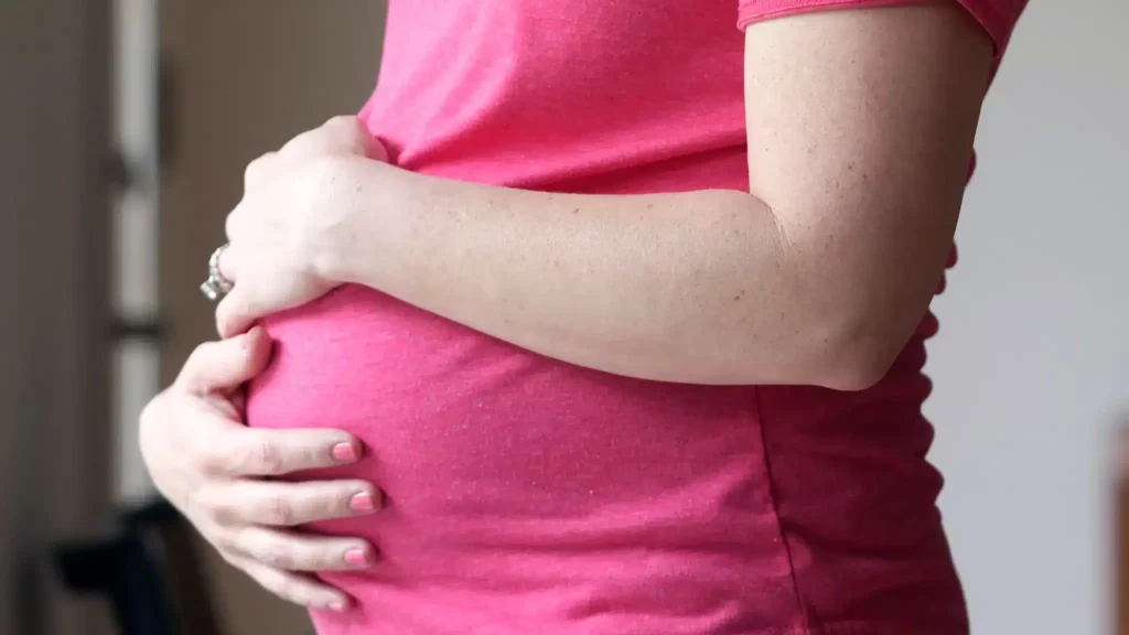 London Paternity Drama: Woman Can’t Tell Which Twin Dadged Baby as DNA Fails to Split Identical Brothers