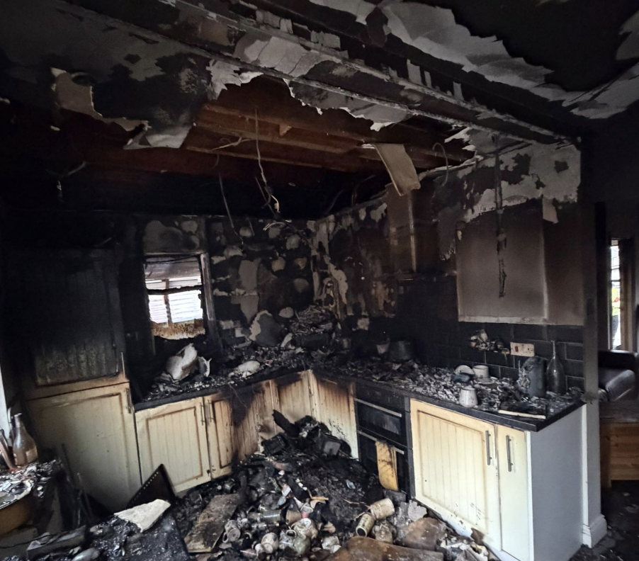 Commuters Commend Benfleet Residents for Quick Fire Warning