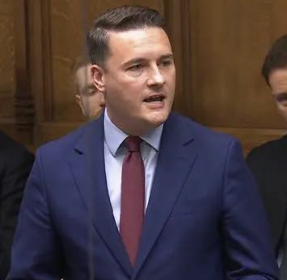 Wes Streeting Calls on Labour to Shift Strategy Amid Reform Party Challenge