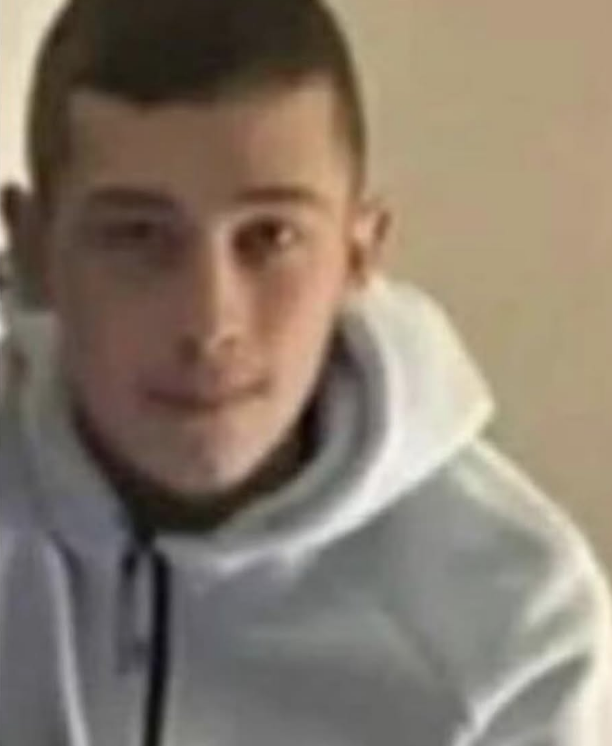 Teen Witness Recounts Fatal Stabbing of Kayden Moy Near Coastal Area