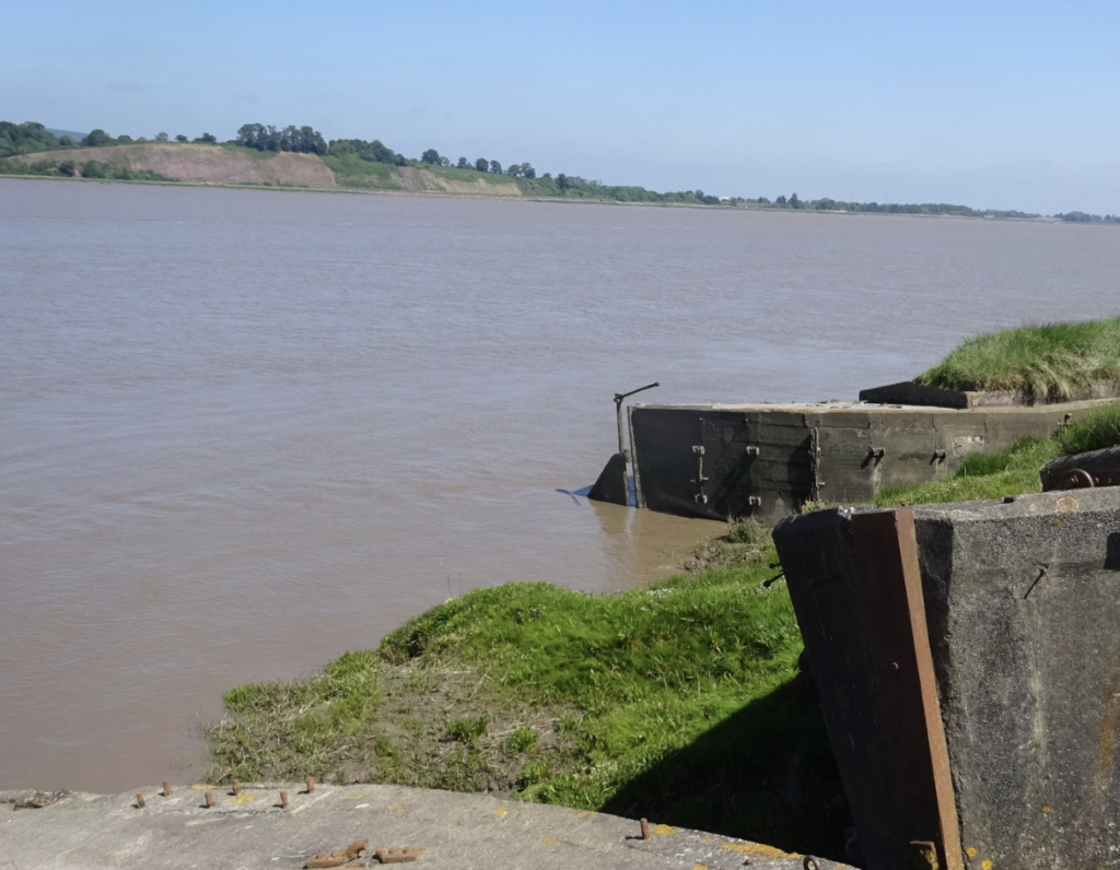 Police Issue Warning After Children Swim in Hazardous Quarry Near M4 Corridor