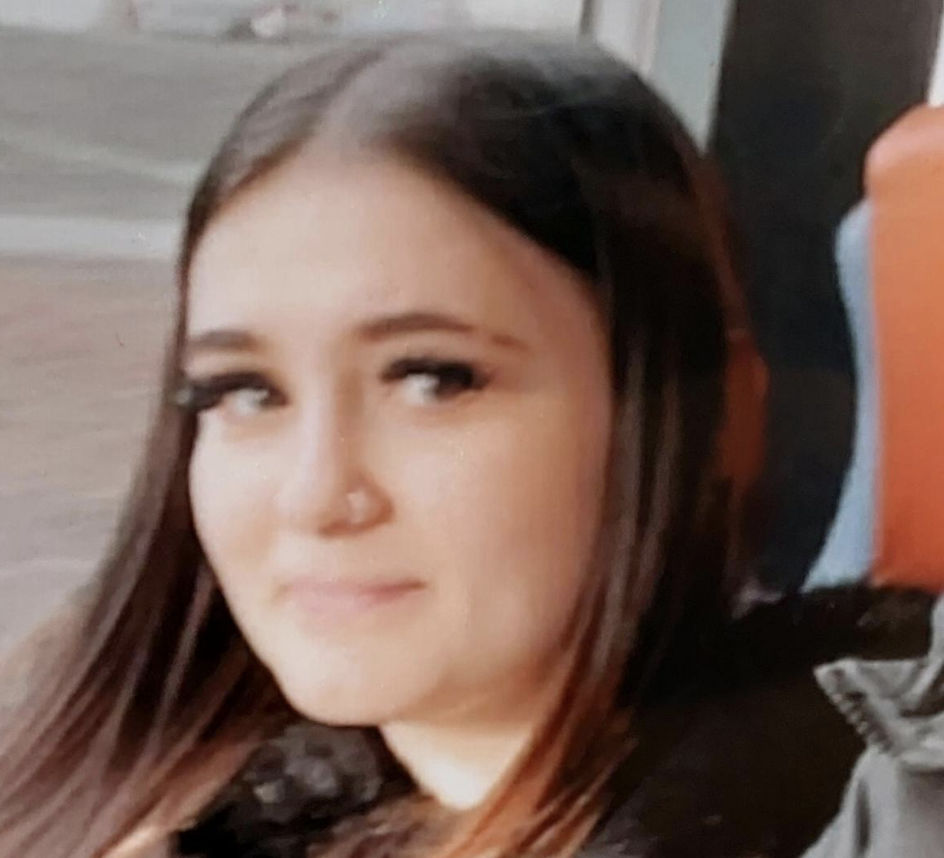 Kent Police Launch Appeal to Locate Missing Teen Lilly Chambers