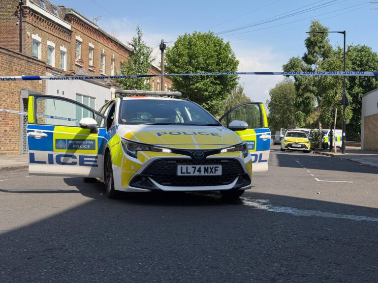 Murder Inquiry Launched Following Fatal Stabbing of Man in Kilburn