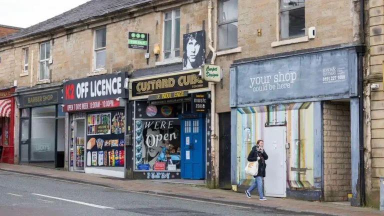 Concerns Rise Over 36 Turkish Barbers and 14 Vape Shops in Accrington