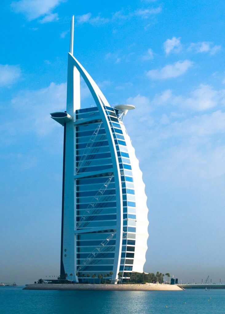 UK Removes Gulf Travel Warnings Following US-Iran Peace Agreement