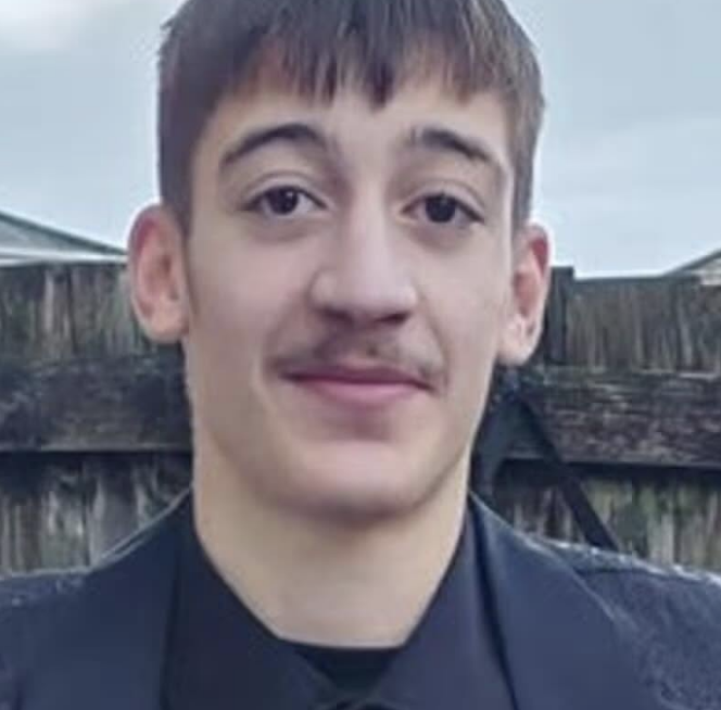 Barnstaple Teen Taylor Charlton Missing Over A Month Police Appeal