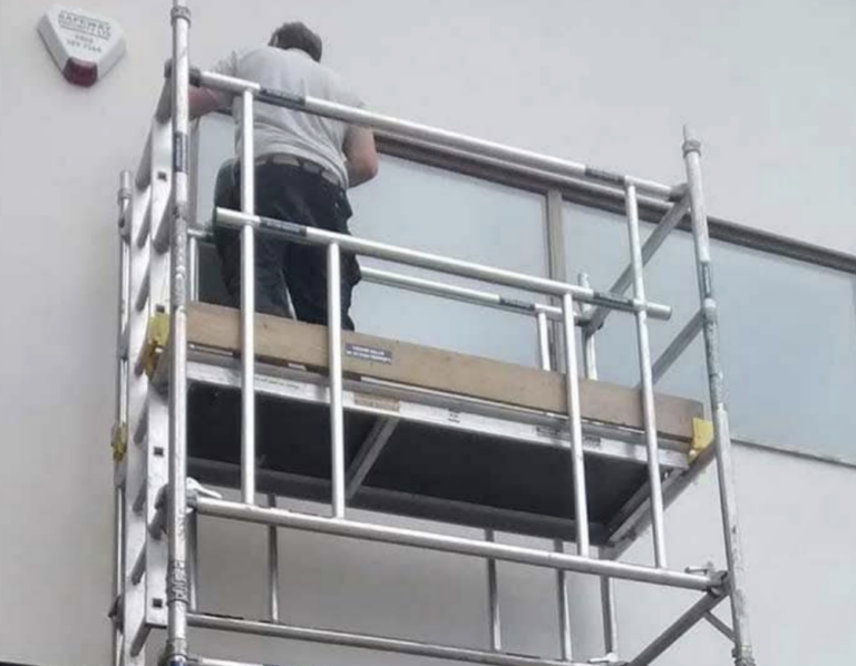 Essential Safety Features to Check When Choosing a Mobile Access Tower