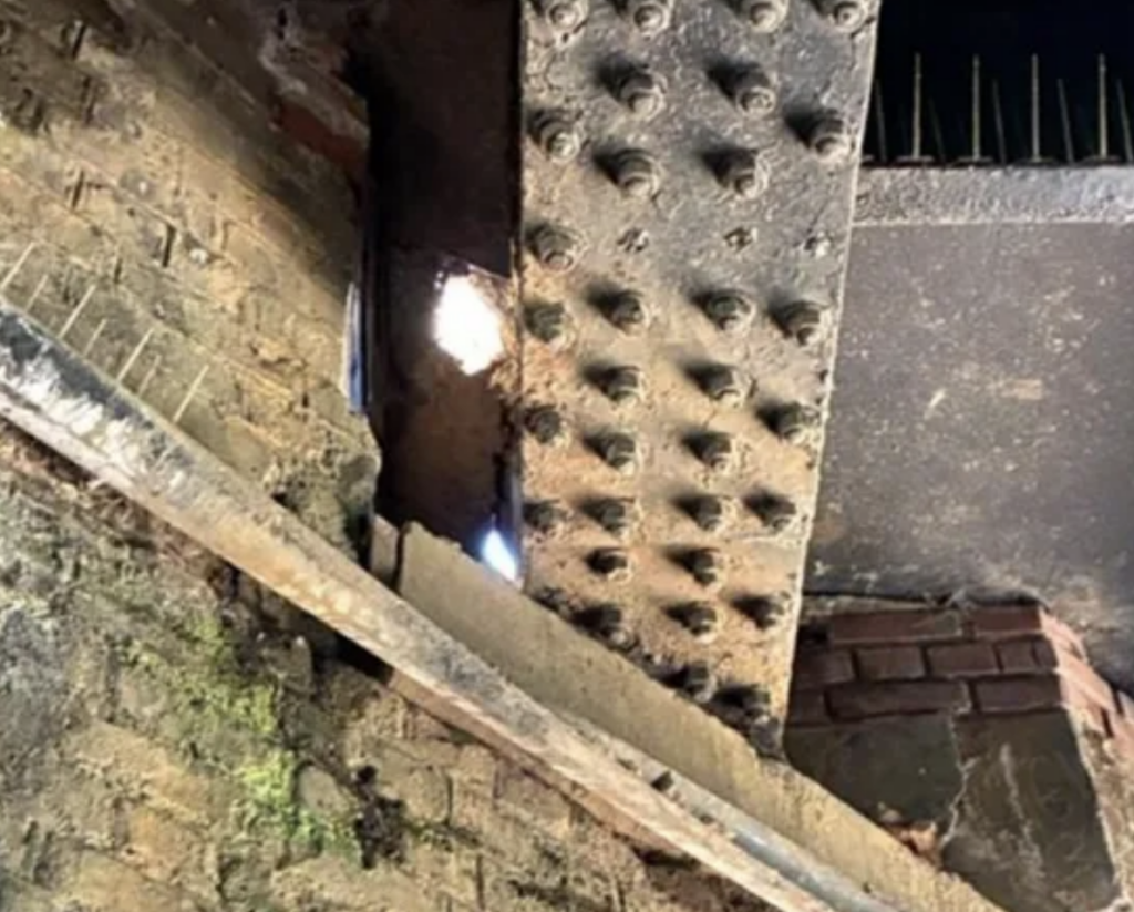 Sinkholes Near Gatwick Disrupt London Train Services and Cause Delays