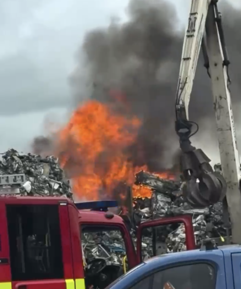 Major Fire Erupts at Scrapyard Near M4 Corridor, Thick Smoke Reported