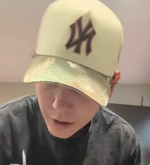 Mississippi Commuter Dismissed Following Police Call Over Dad in Women’s Restroom Incident