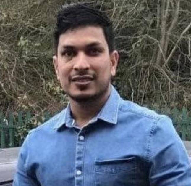 Commuter Hailed for Brave Rescue of Drowning Child at Local Waterside Spot