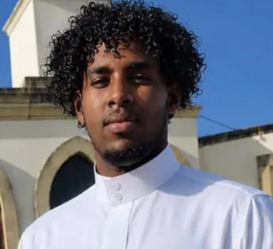 Two Held Following Fatal Stabbing of 22-Year-Old in Hounslow