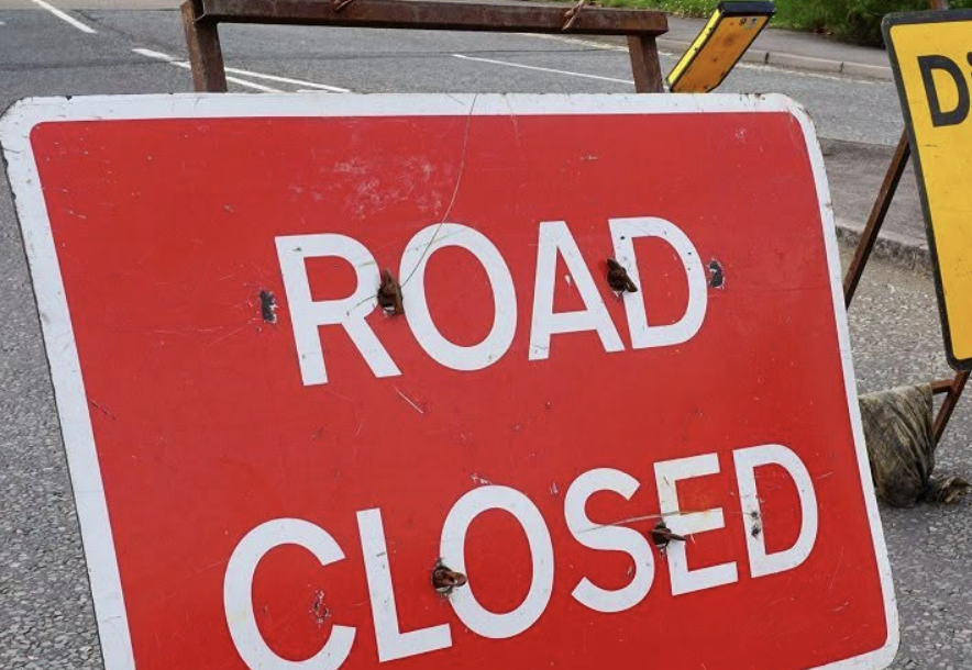 A419 Closed After Serious Crash Involving Car and Lorry in Wiltshire