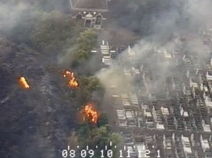 Police Helicopter Provides Crucial Aerial Support as Wildfires Threaten Homes Across East London