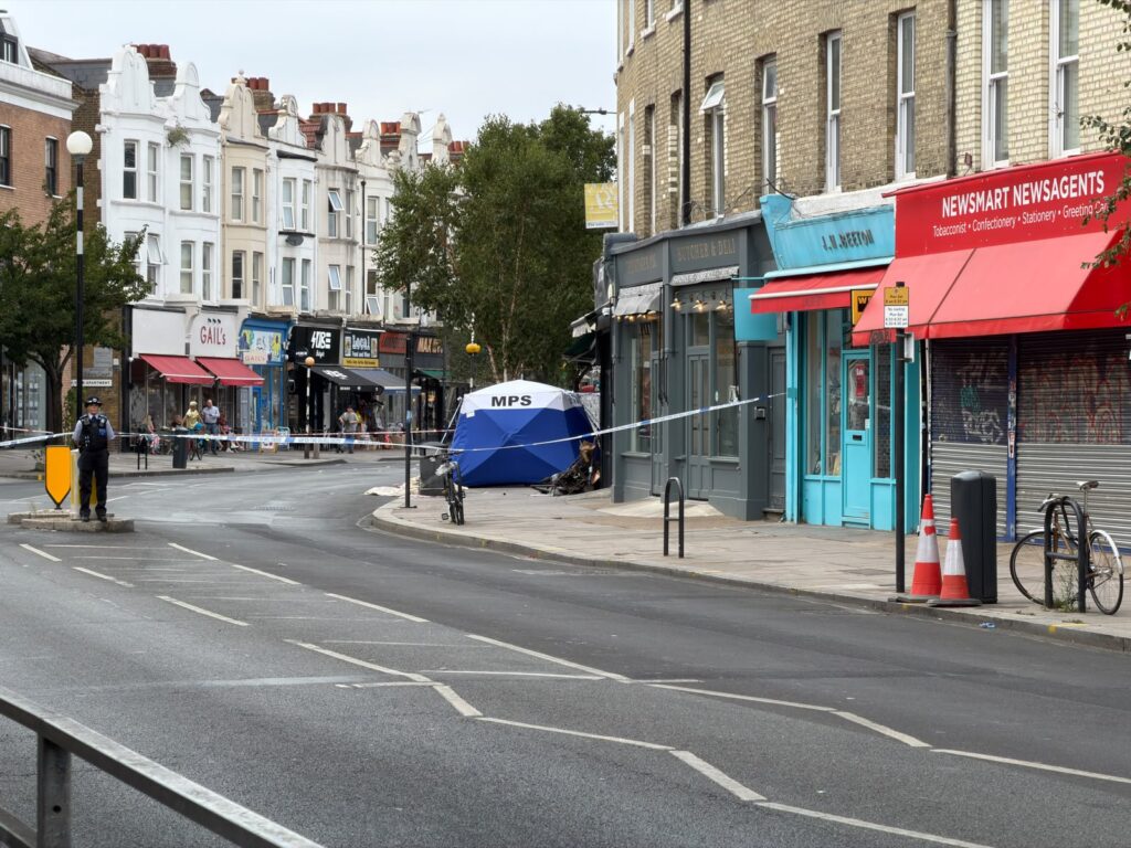 One dead and two taken to hospital after triple stabbing in Askew Road, West London