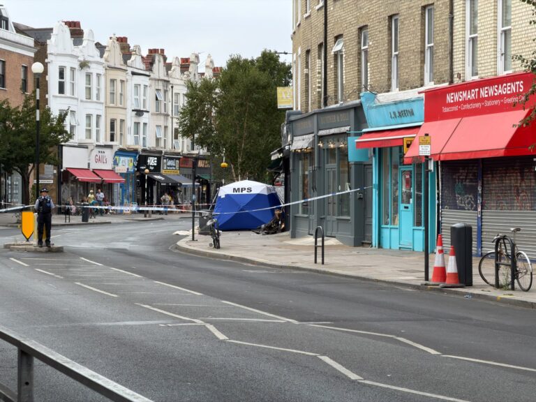 One dead and two taken to hospital after triple stabbing in Askew Road, West London