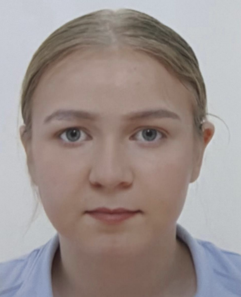 Urgent search for missing 15-year-old girl who may be travelling towards London