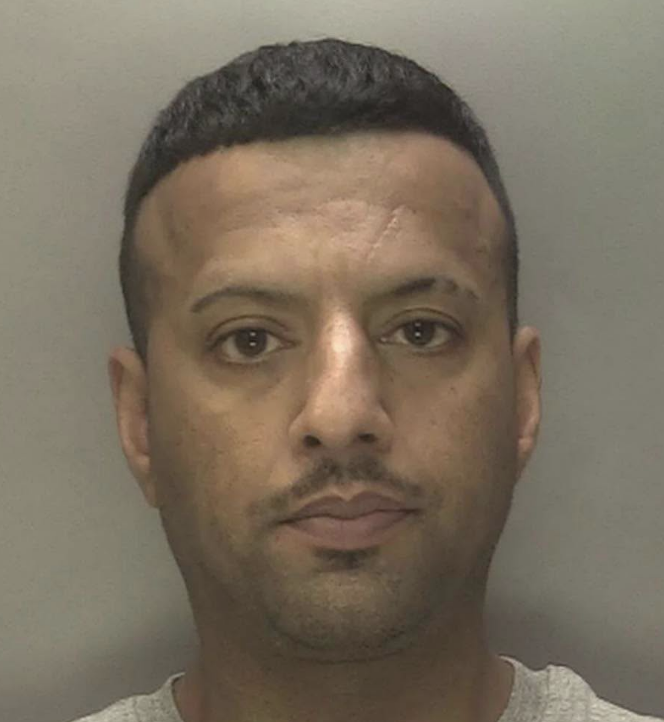 Police hunt convicted attempted murderer who stabbed wife and vanished during trial